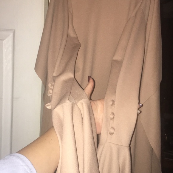 Trumpet sleeved, BOOHOO cardigan. WORN ONCE. - Picture 3 of 3